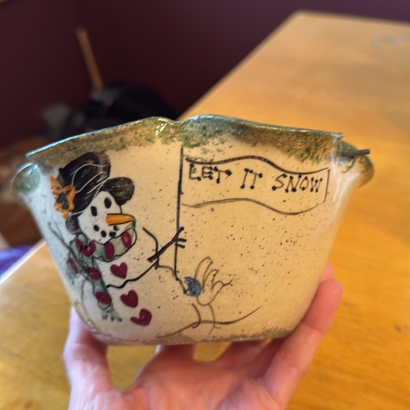 “Let it Snow” Snowman Bowl with Handle. New with tag - Picture 3 of 13